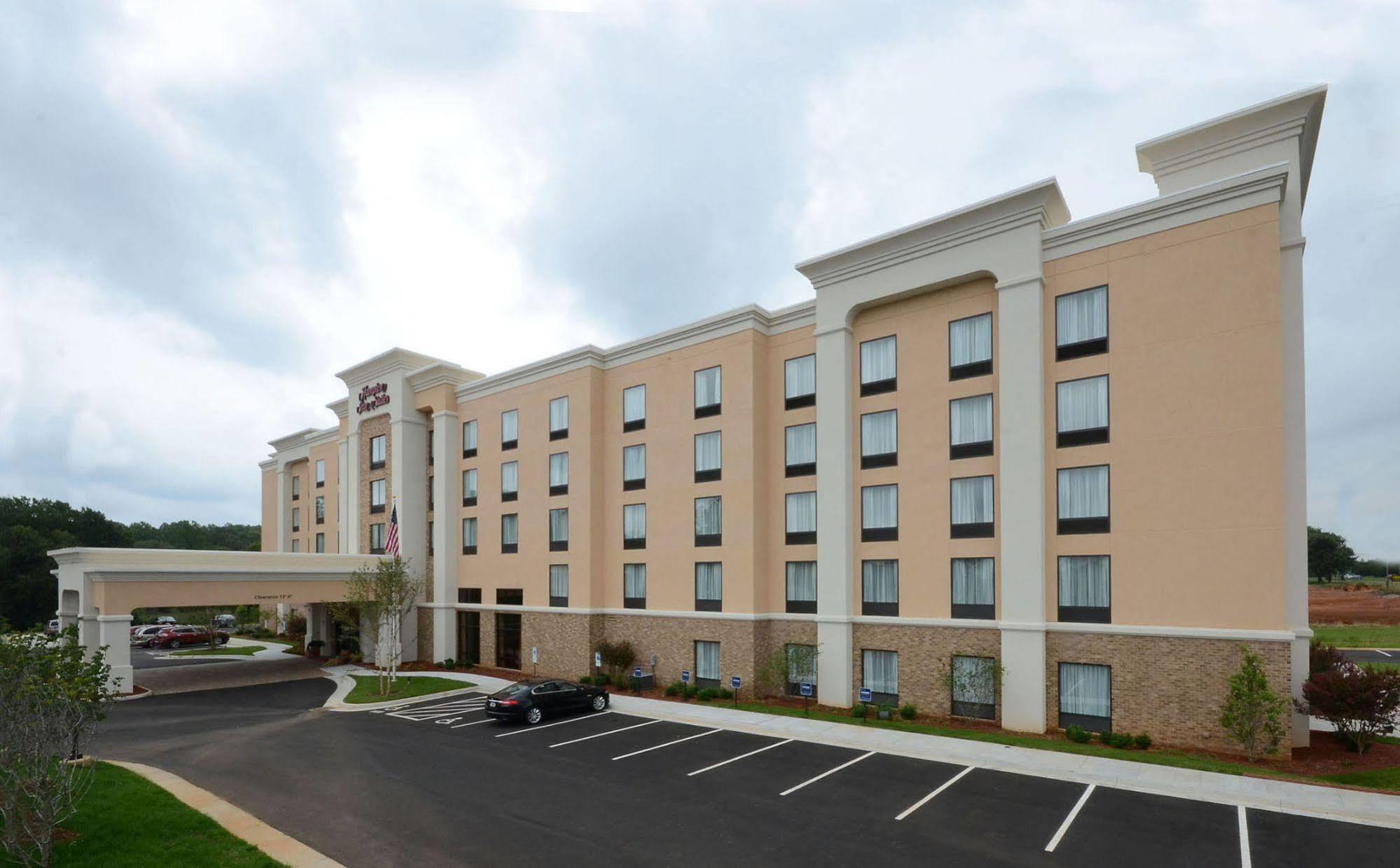 Hampton Inn&Suites Lynchburg Exterior foto